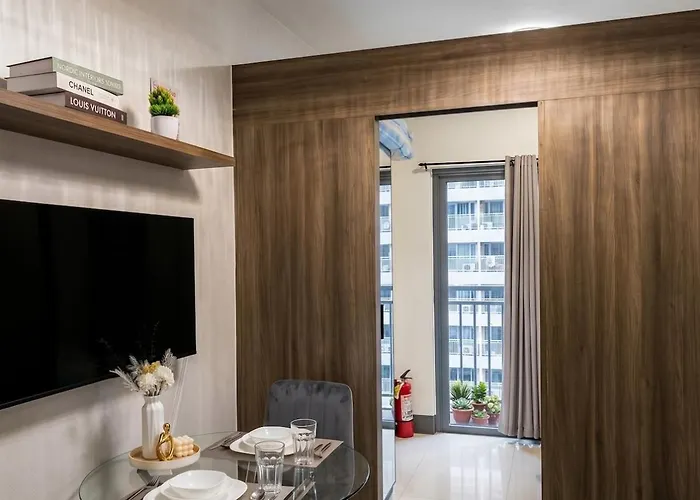 Apartment Near Mrt Boni, Greenfield, Shangrila & Megamall *