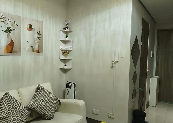 Near Mrt Boni, Greenfield, Shangrila & Megamall Apartment *