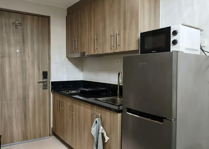 Apartment Near Mrt Boni, Greenfield, Shangrila & Megamall Manila